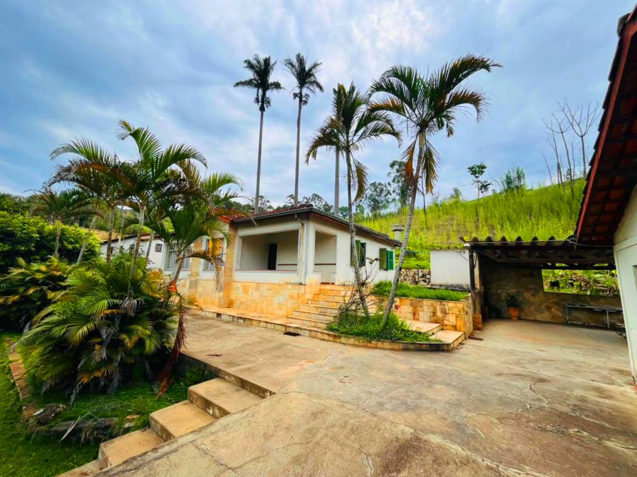 Chácara, 3 quartos, 2040 m² - Foto 2